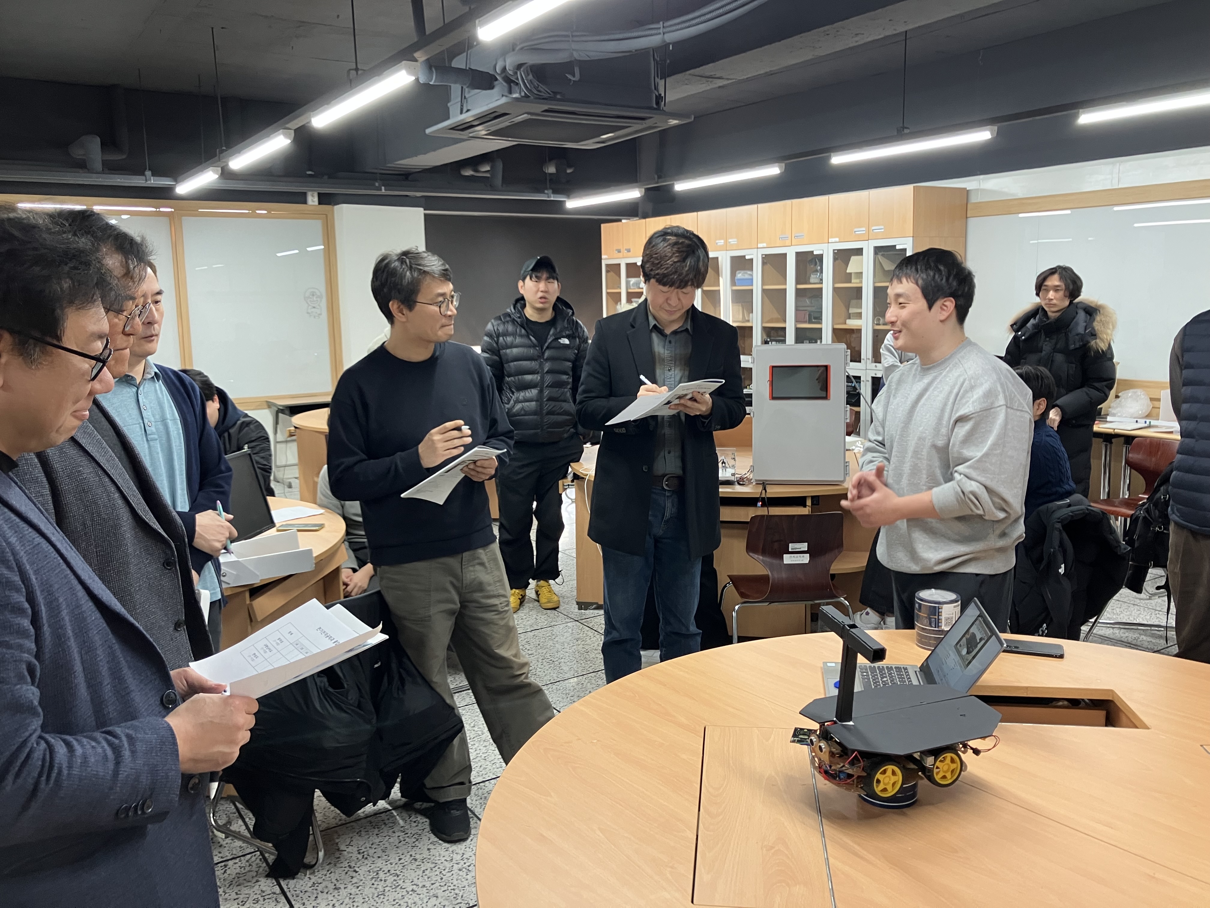 전기전자공학과 제35회 졸업작품전시회 개최 게시글의 3 번째 이미지