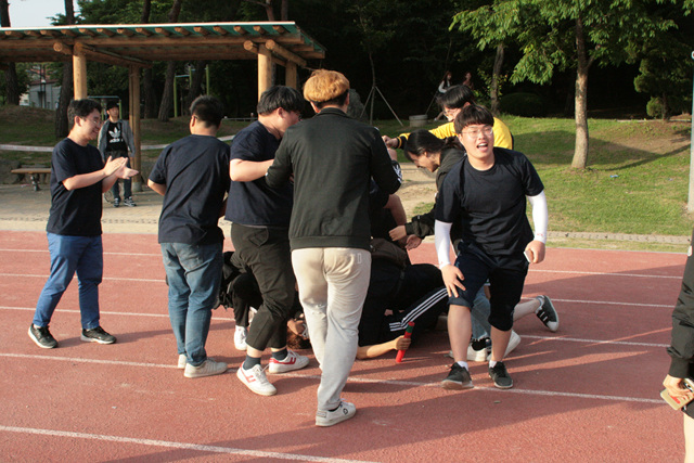 2018학년도 체육대회 사진 게시글의 2 번째 이미지