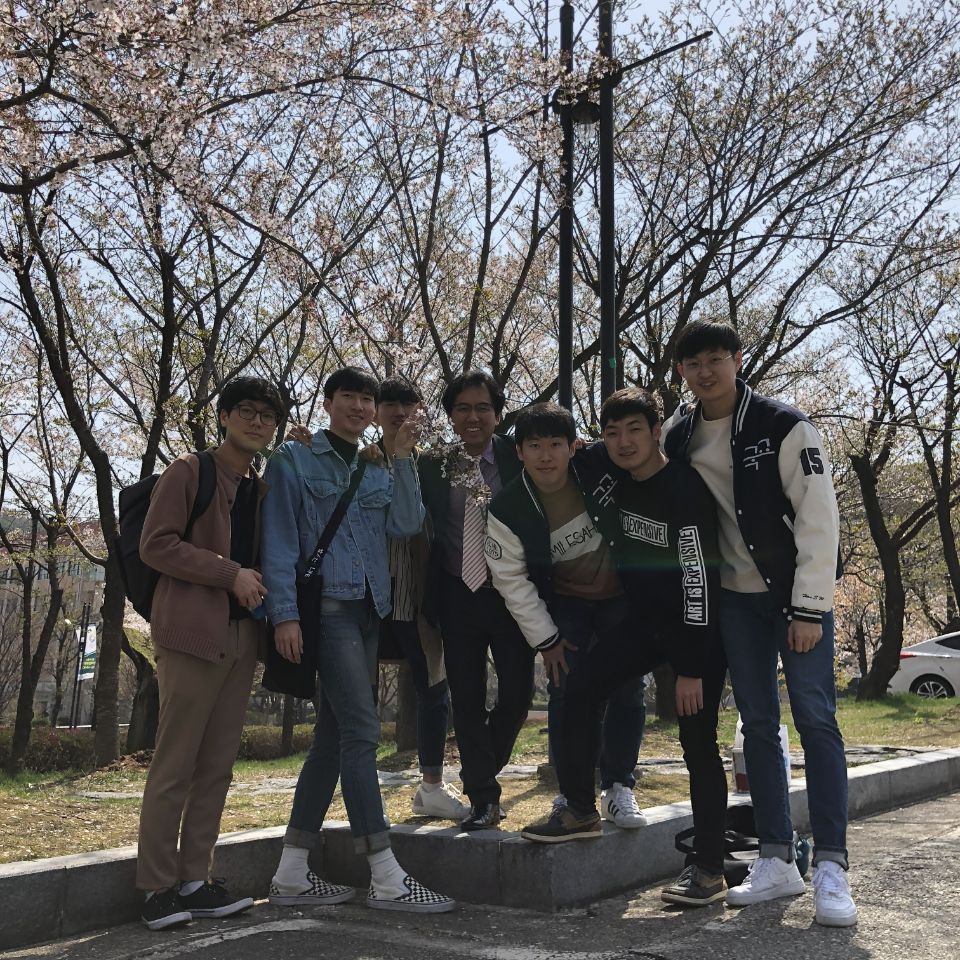 2학년 국어교과교육론, '벚꽃 속에서 교육을 맛보다' 게시글의 2 번째 이미지