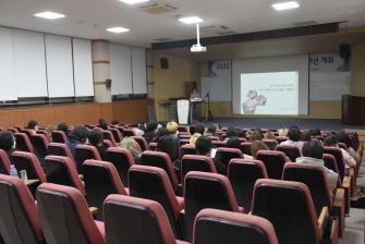 2021-1학기 미술학부 신입생 전공동기유발 진로특강 개최 이미지