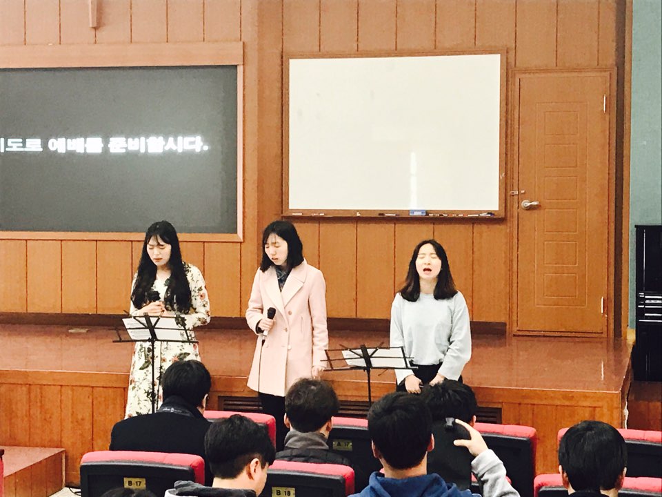 170329 신학대학원 수요채플  게시글의 2 번째 이미지