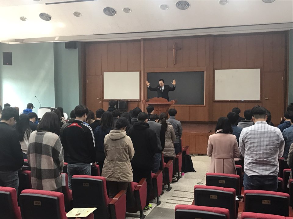 170329 신학대학원 수요채플  게시글의 10 번째 이미지