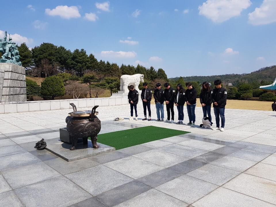 2019학년도 무역학과 봉사활동 게시글의 1 번째 이미지