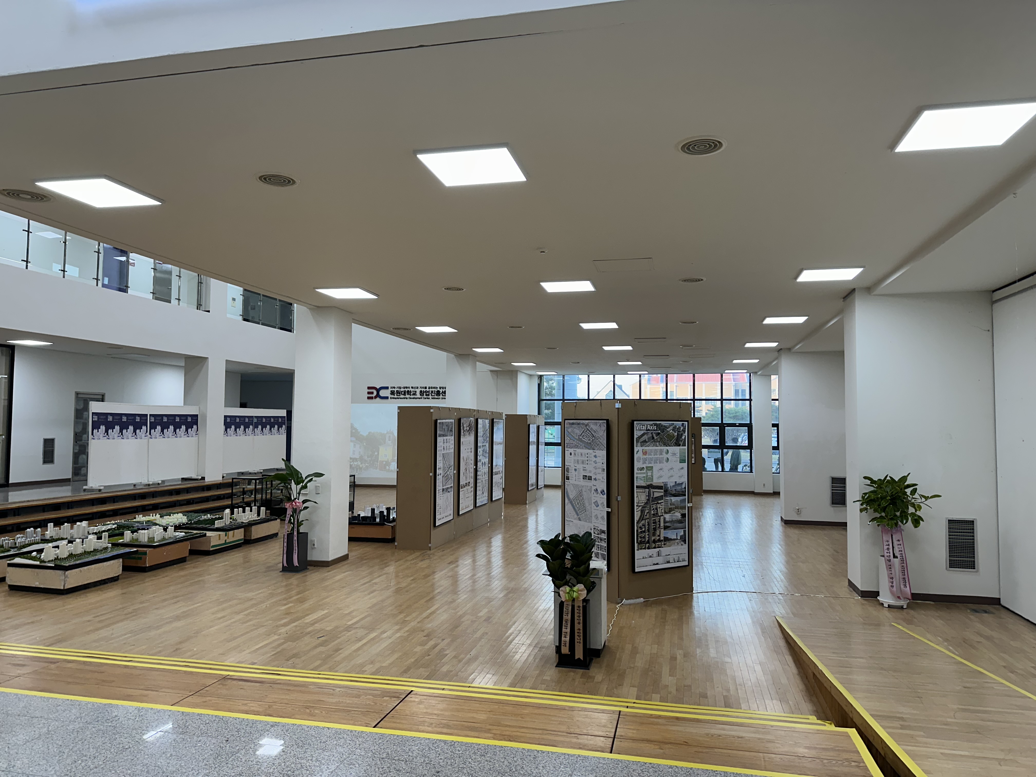 제 37회 도시계획전 및 졸업작품전 게시글의 2 번째 이미지